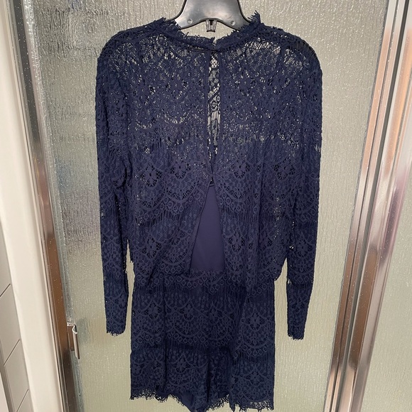 2 piece Saylor romper set - Picture 3 of 9